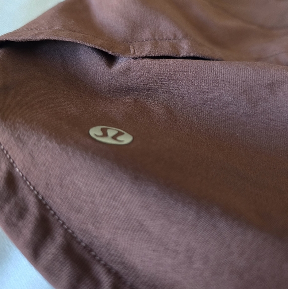 Brown-Speed Up Low-Rise Lined Short 2.5" - Picture 3 of 5